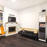 Luxury Penthouses 1 شقة *