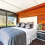 Luxury Penthouses 1 *