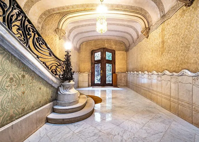 Luxury Penthouses 1 *