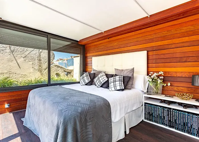 Luxury Penthouses 1 *